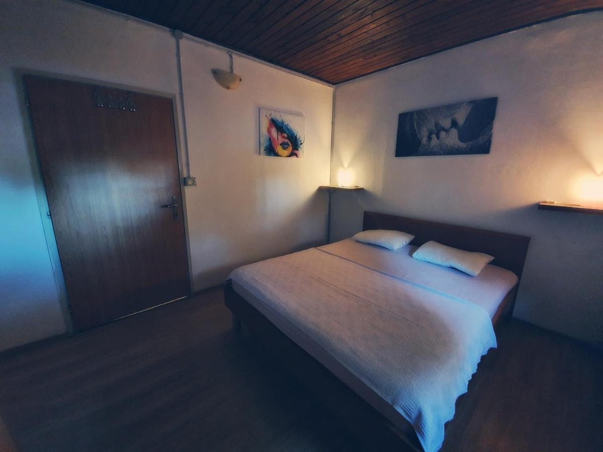 Una'S Cottage Медулин Екстериор снимка
